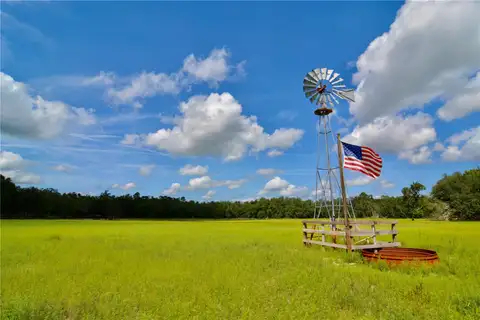 2669 NW SUWANNEE VALLEY RD — home for sale