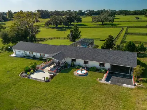 11403 N MAGNOLIA AVE — home for sale
