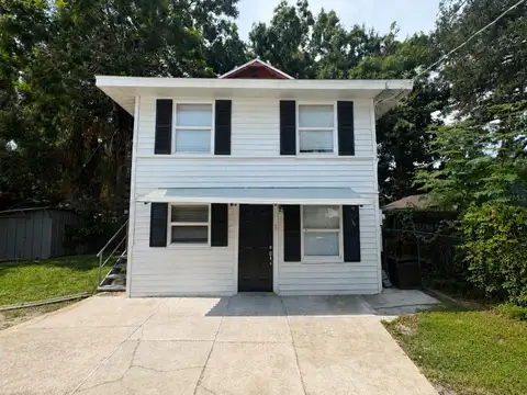 514 AVENUE C NE — home for sale