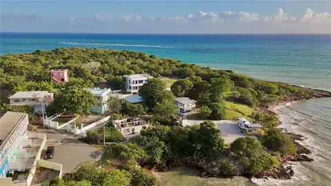 24 CALLE CORAL PLAYA SANTA — home for sale