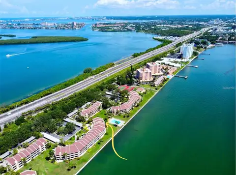 7520 SUNSHINE SKYWAY LN S #T18 — home for sale