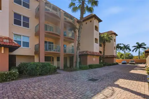1695 PINELLAS BAYWAY S #E4 — home for sale
