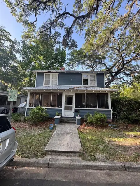 1102 NW 3RD AVE — home for sale