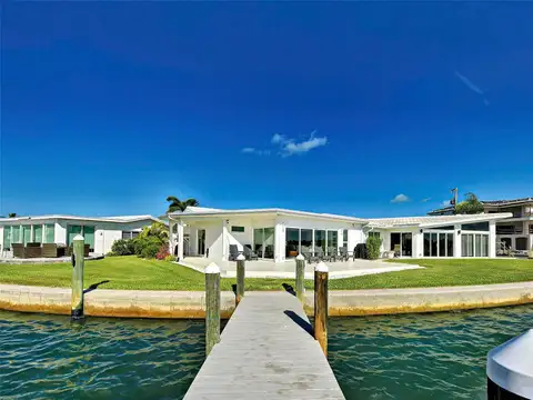 885 WHITE CAP CIR #34 — home for sale