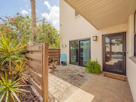 193 PINENEEDLE DR — home for sale
