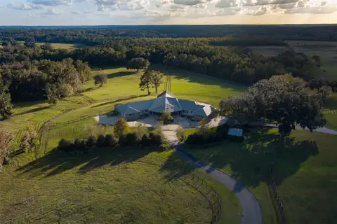 9504 NW HWY 320 — home for sale