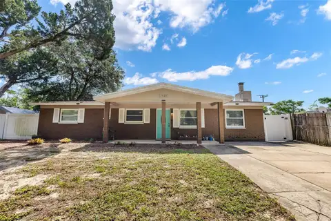 1509 PRIMROSE LN — home for sale