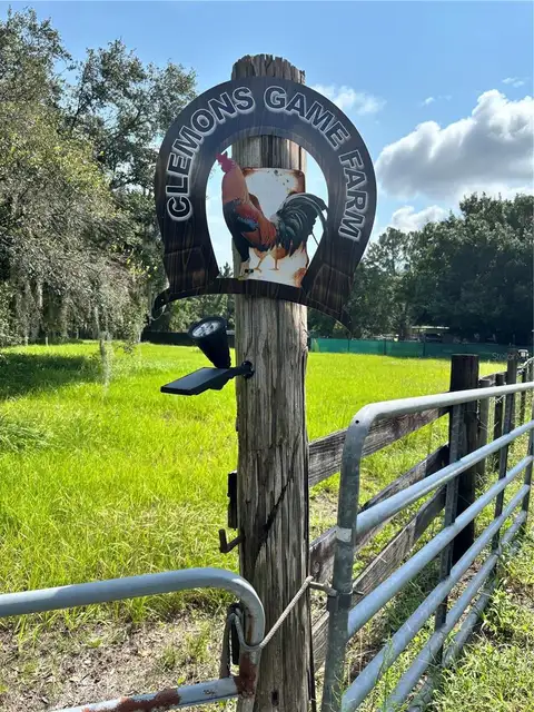 3845 CHAPLAIN RD — home for sale