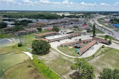 1001 LAKEVIEW DR — home for sale