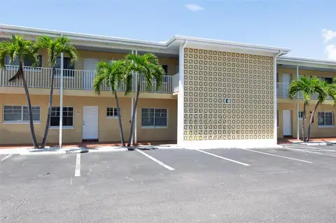 19417 GULF BLVD #E109 — home for sale