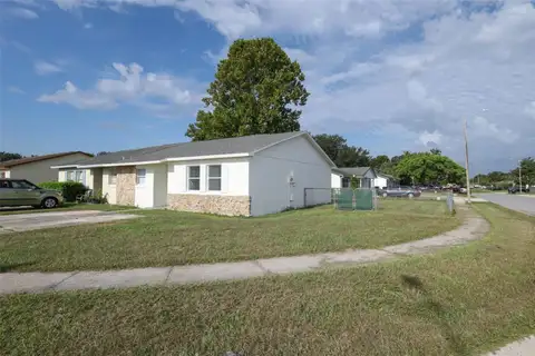 6950 EDGEFIELD LN — home for sale