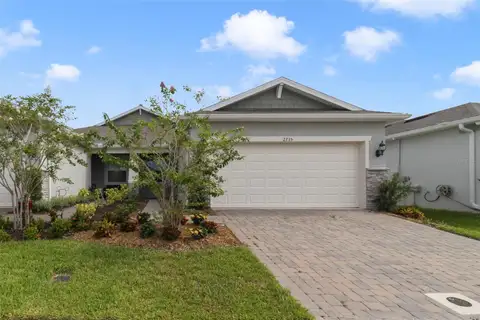 2735 SUMMER RETREAT LN — home for sale
