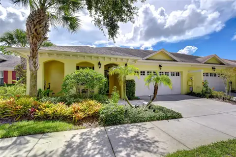 6810 MUNCASTER CT — home for sale