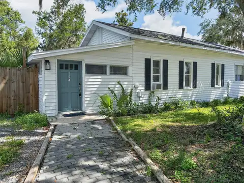 325 S 2ND ST — home for sale
