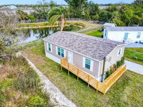 6720 VILLAVIEW DR — home for sale